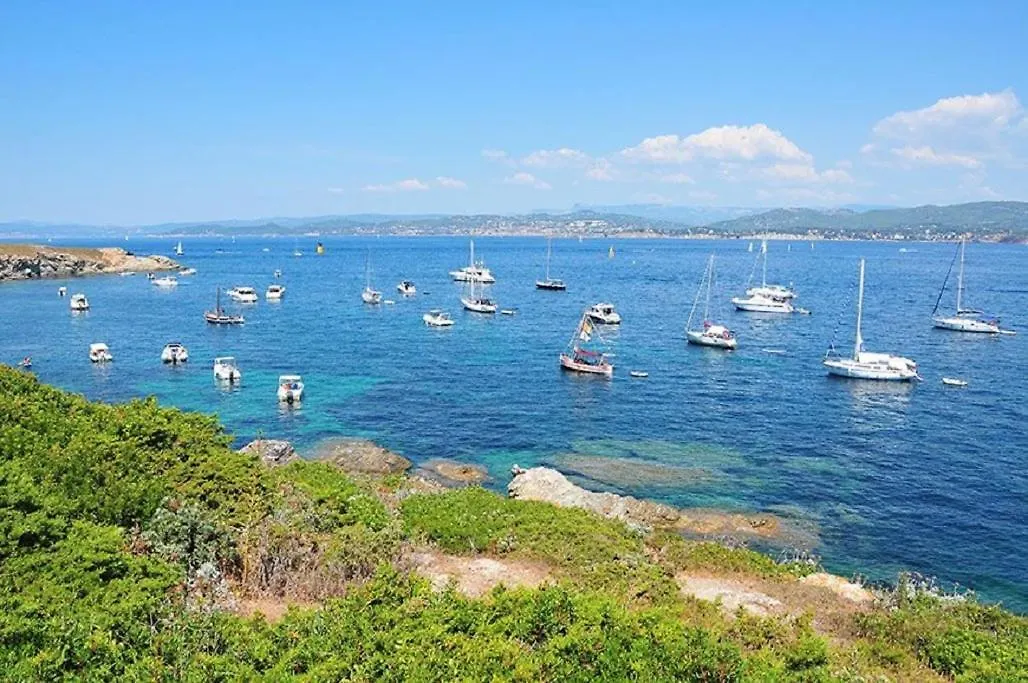 Vue Mer 3 Mn A Pied De La Plage Lumineux Et Moderne Bandol Apartment