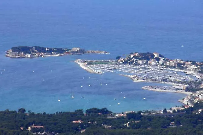 Vue Mer 3 Mn A Pied De La Plage Lumineux Et Moderne Bandol Apartment