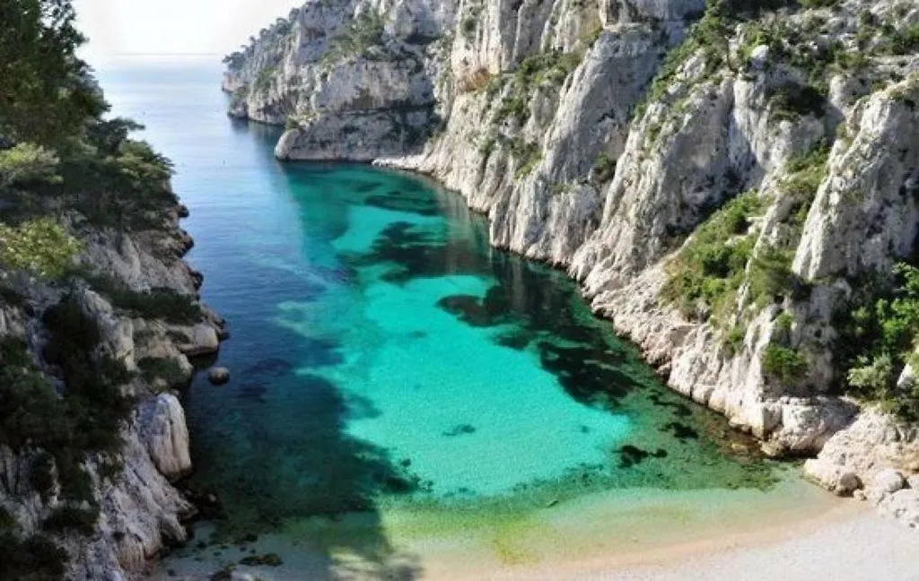 Vue Mer 3 Mn A Pied De La Plage Lumineux Et Moderne Bandol 0*,  France